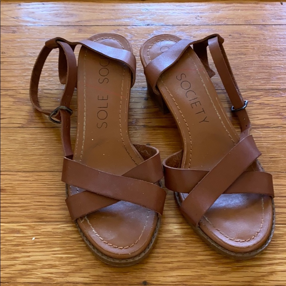 Sole Society sz 6 brown leather strappy sandals
